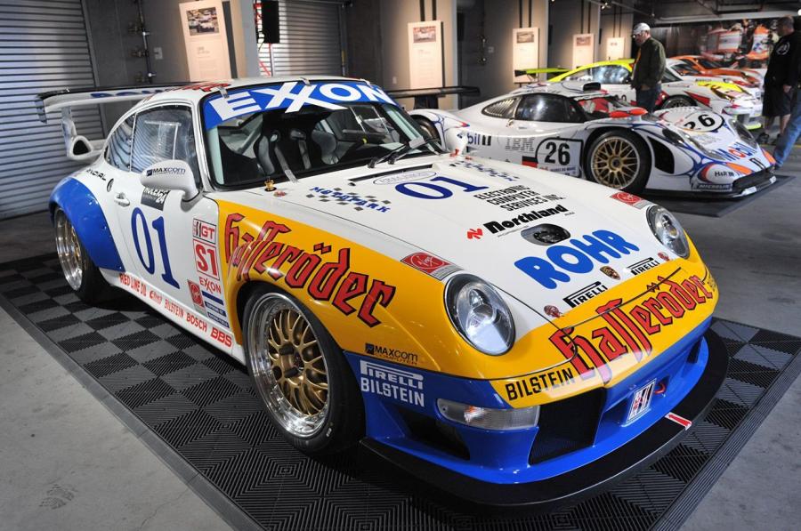  Porsche 911 GT2 Evo 1995 года  (фото 16 из 16)
